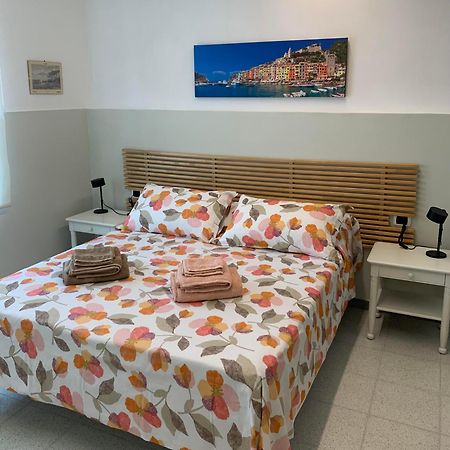 Ferienwohnung Desiree La Spezia Exterior foto